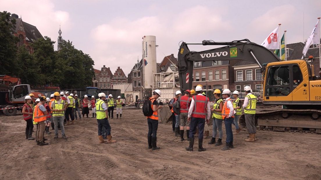 Start bouw parkeergarage Garenmarkt Leiden 