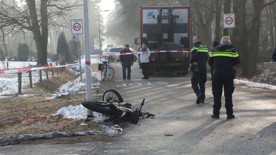 Politie onderzoek toedracht aanrijding