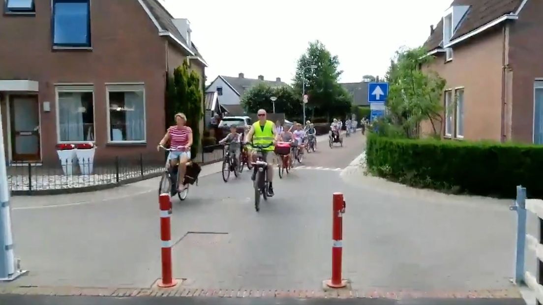 Schoolkinderen per fiets Meppel
