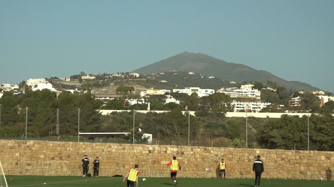 NEC zoekt deze week de zon op in het mondaine Marbella. In deze blog alles over de belevenissen van de mannen van trainer Peter Hyballa aan de Spaanse zuidkust.