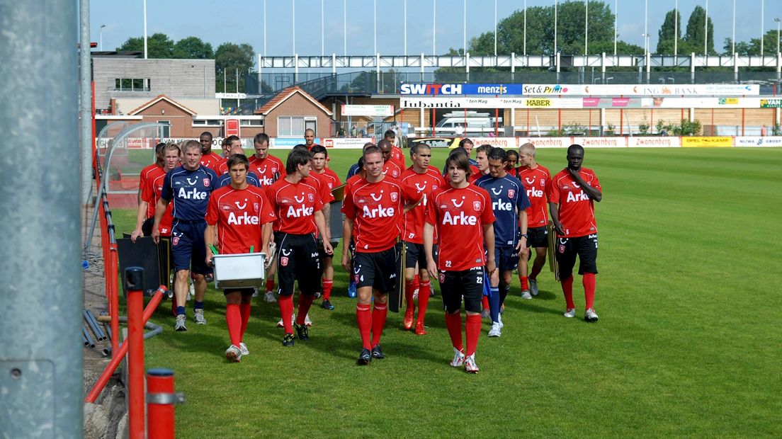 Training FC Twente met McClaren