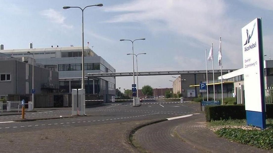 Personeel AkzoNobel vermoedt vooroverleg met gemeente Deventer over sluiting