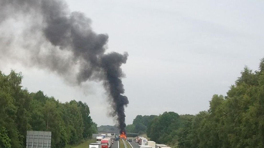 Vrachtwagen in brand