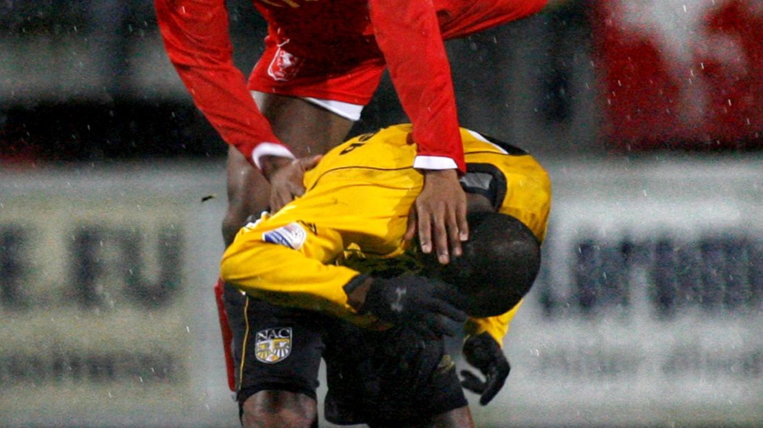 FC Twente stijgt na zege op NAC