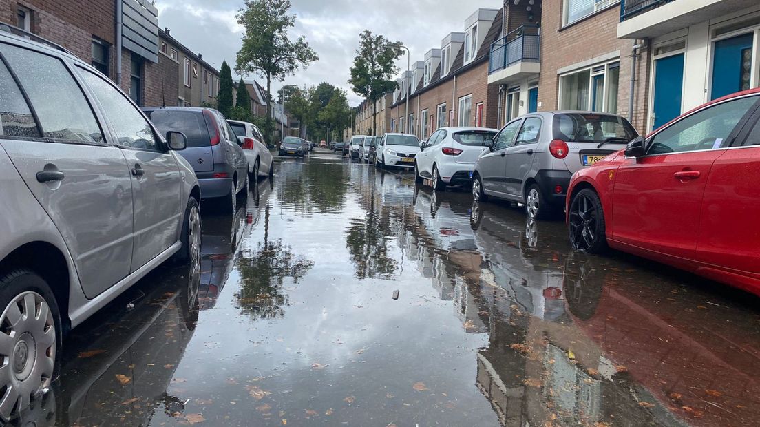 Wateroverlast in Gouda na hevige regenval