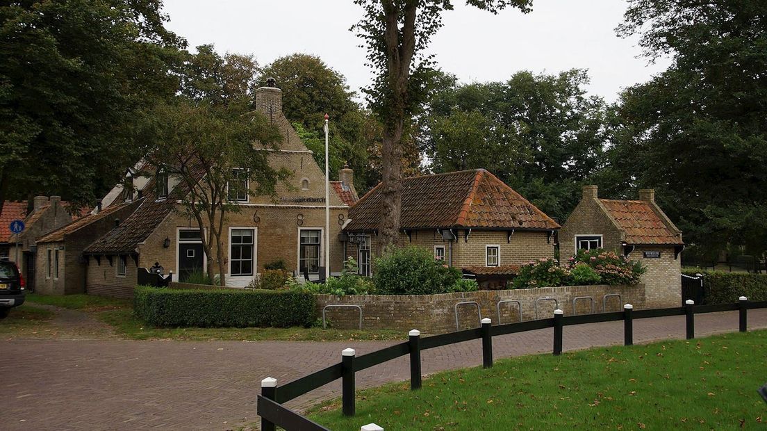 Oudwethouder Pot uit Zwolle wordt wethouder op Ameland RTV Oost