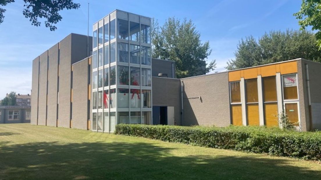 Gebouw waar de Turnschool Zeeland en Kipvis huist