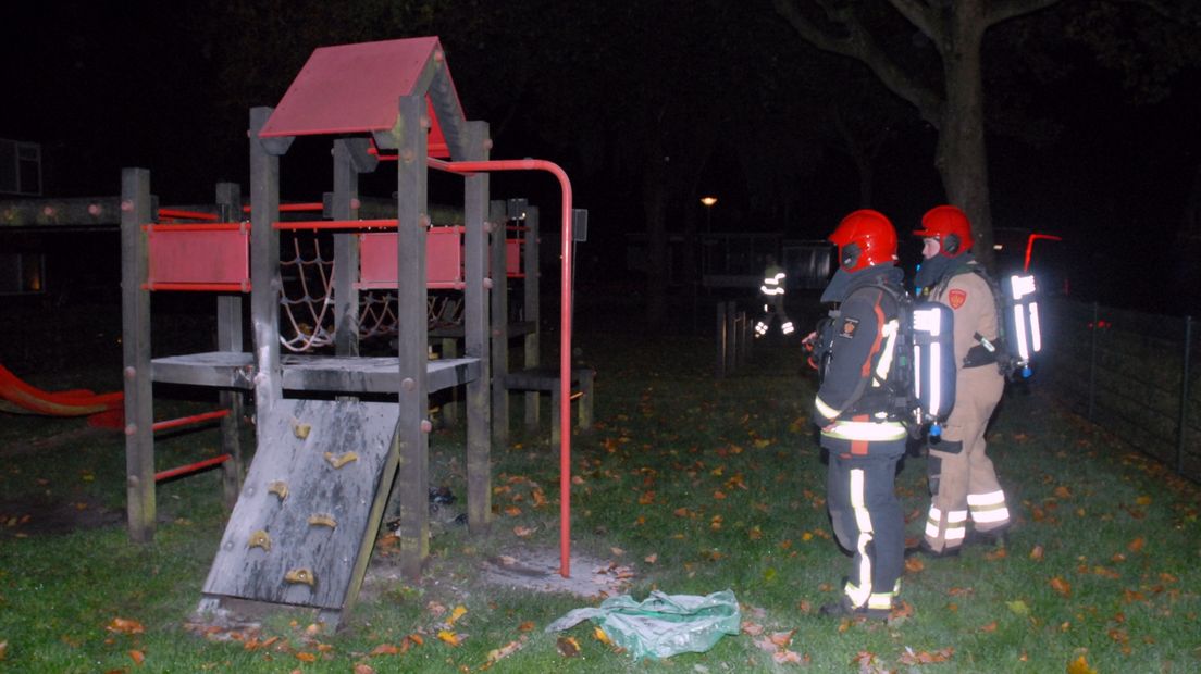 Het speeltoestel in Marum