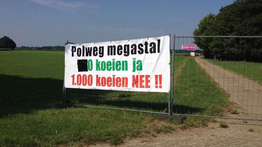 Natuurmonumenten start de campagne 'Teken voor jouw landschap'. De organisatie maakt zich namelijk grote zorgen over de komst van een megastal in Wichmond, in de gemeente Bronckhorst.