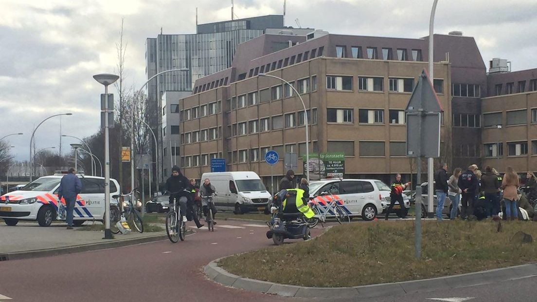Scootmobiel aangereden door auto in Zwolle