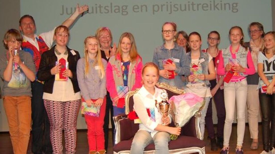 Myrthe Forsten voorleeskampioen