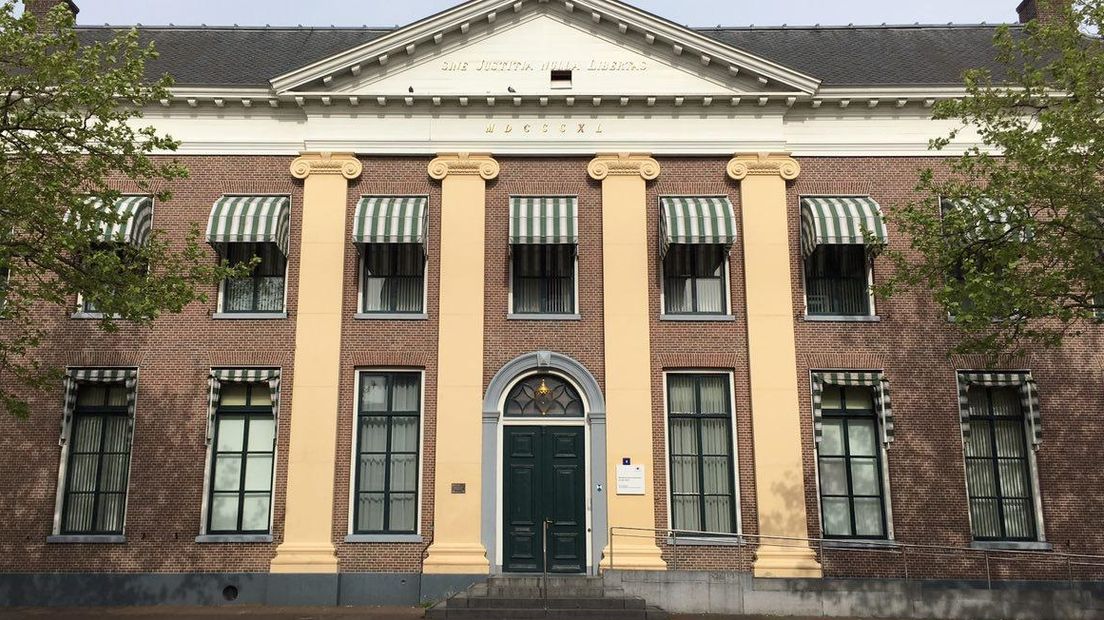 De rechtbank sprak de man vrij vanwege gebrek aan bewijs (Rechten: archief RTV Drenthe)