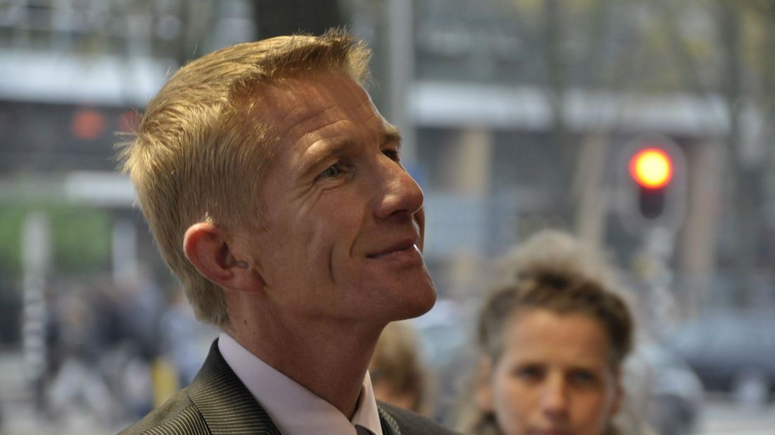 Jack de Vries nieuwe voorzitter van de regionale omroepen RTV Oost Jack de Vries nieuwe voorzitter van de regionale omroepen RTV Oost