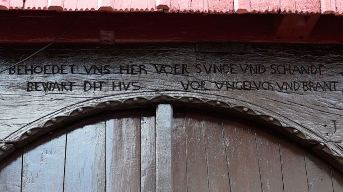 De gevel van de voormalige stadsboerderij in Groenlo