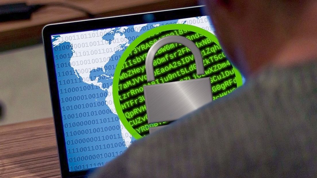 Bonnen handmatig uitgeschreven vanwege internetstoring politie