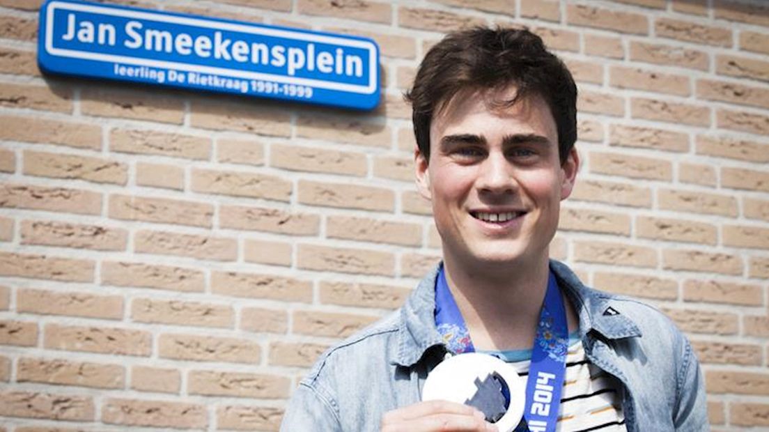 Plein in Raalte vernoemd naar sprinter Jan Smeekens RTV Oost