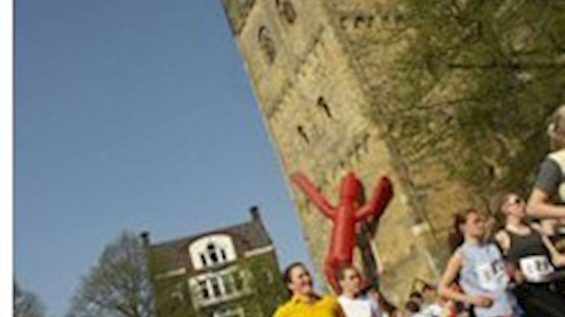 Studenten lopen Batavierenrace