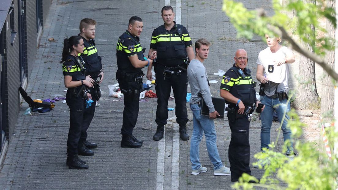 Veel politie bij steekpartij Jacob Schorerlaan in Den Haag