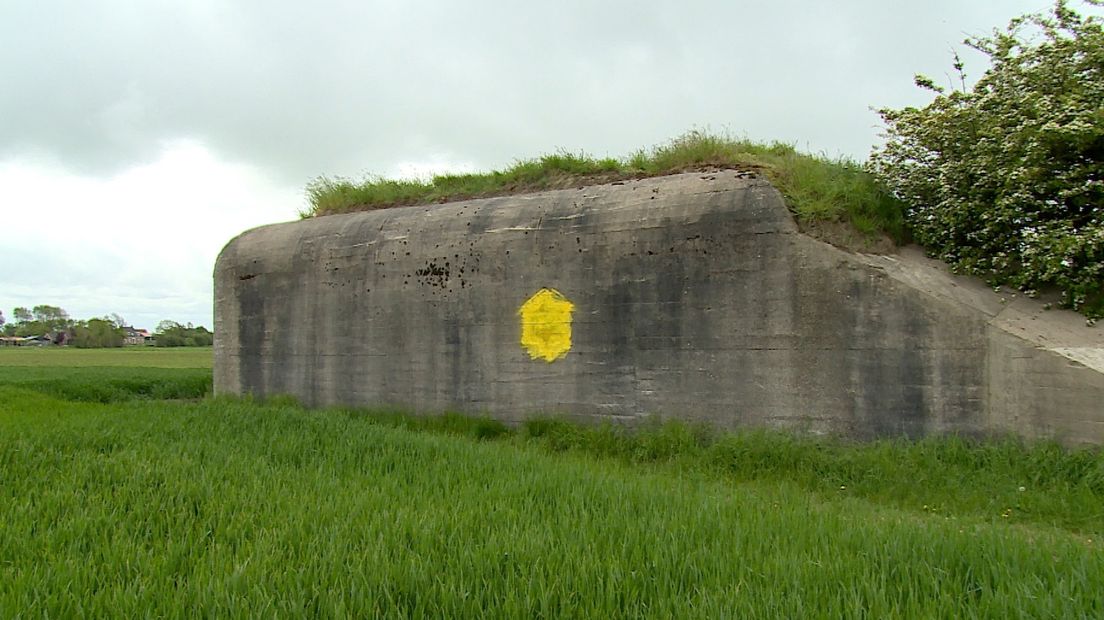 Davidsterren op bunkers bij Koudekerke overgeschilderd door gemeente Veere