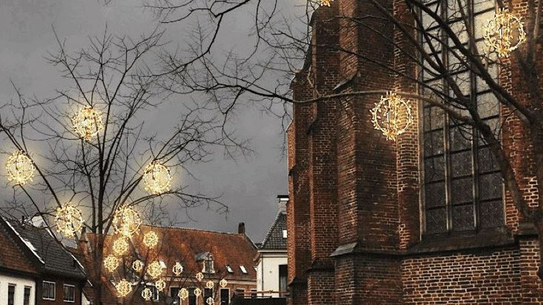 Hattemer ondernemers willen meer feestverlichting