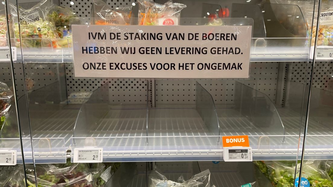 Een supermarkt in Albert Heijn verontschuldigt zich voor de lege schappen
