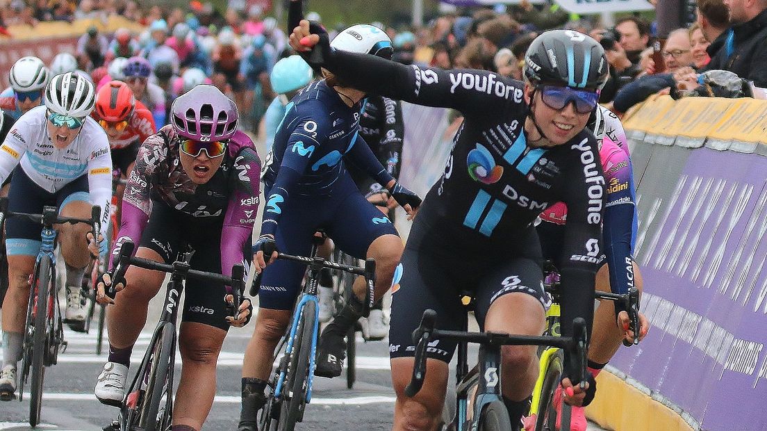 Lorena Wiebes wint