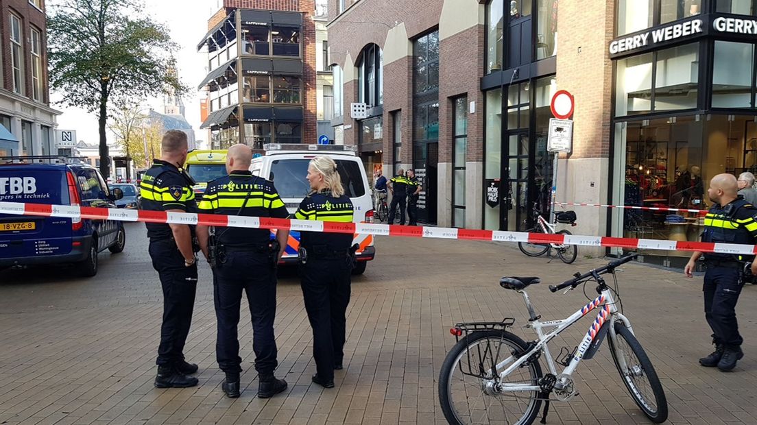De politie ter plaatse
