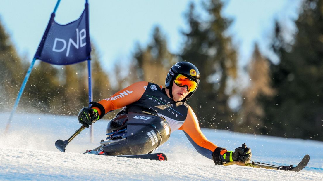 Jeroen Kampschreur in actie tijdens de WK para-skiën in Lillehammer