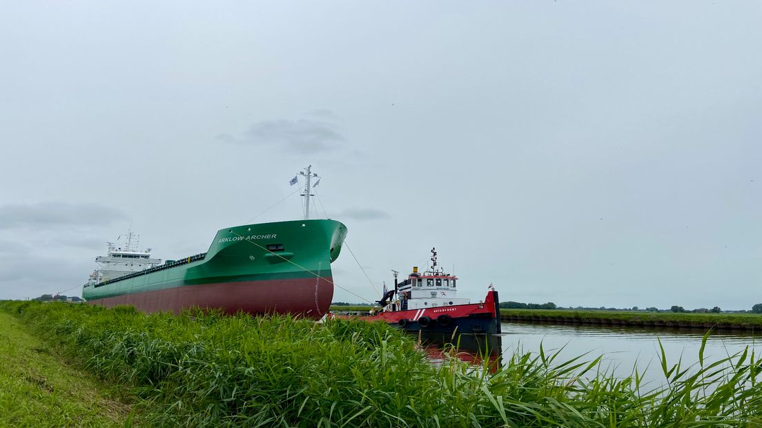 De Arklow Archer op weg naar volle zee