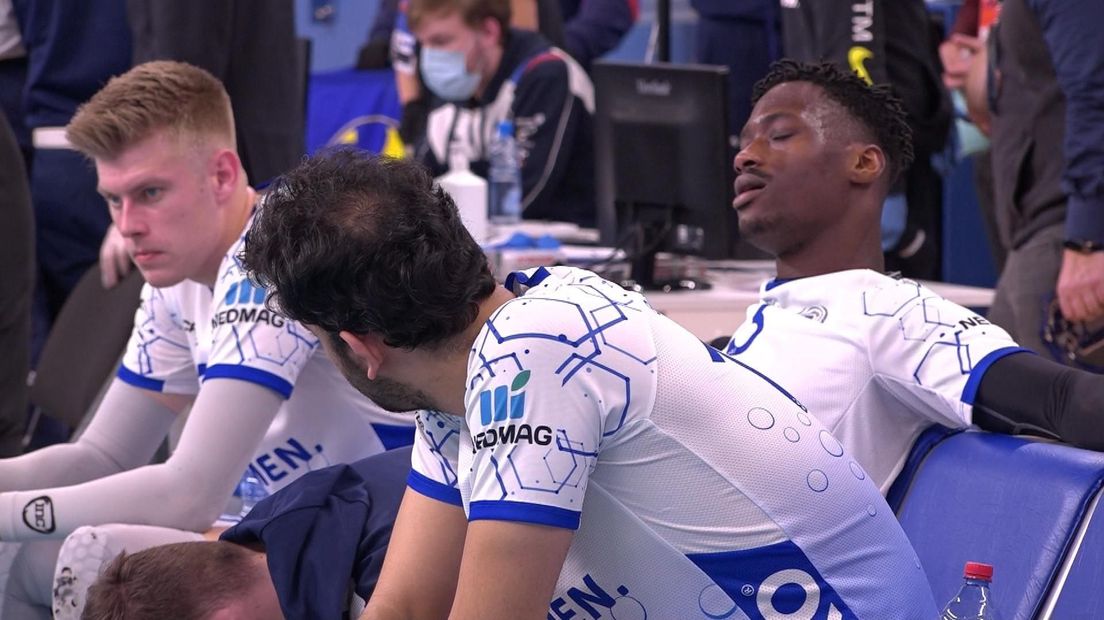 Bennie Tuinstra, Jerome Cross en Hossein Ghanbari balen