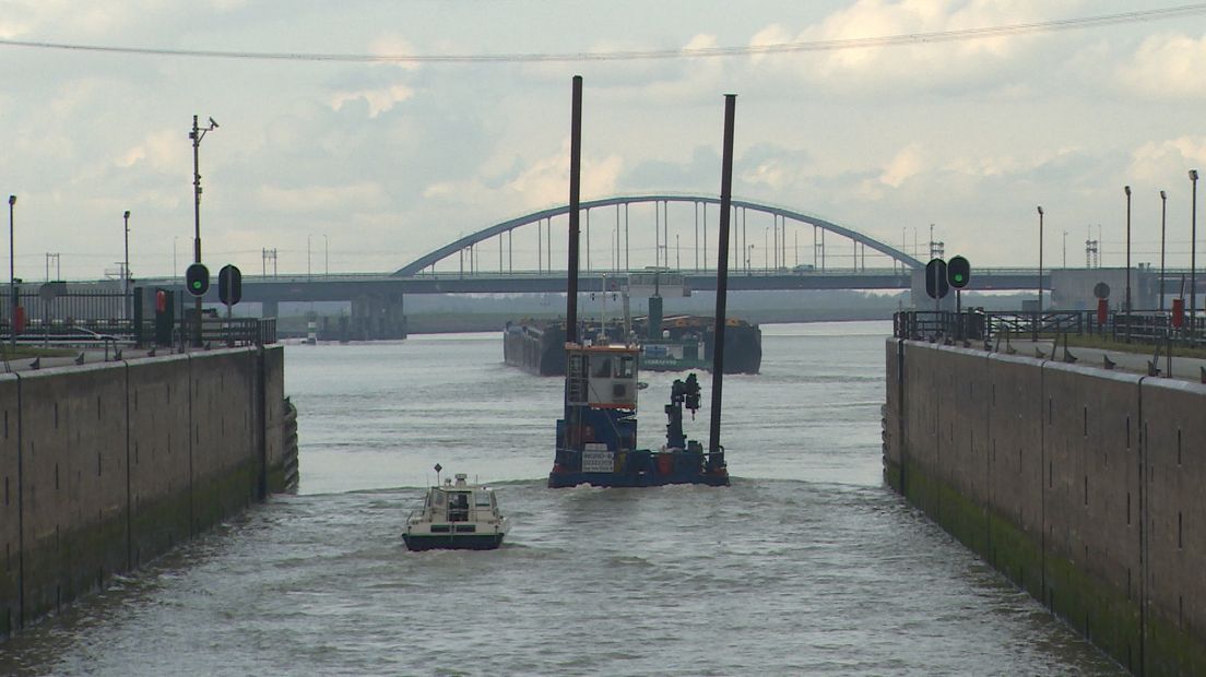 Een sluis bij Hansweert