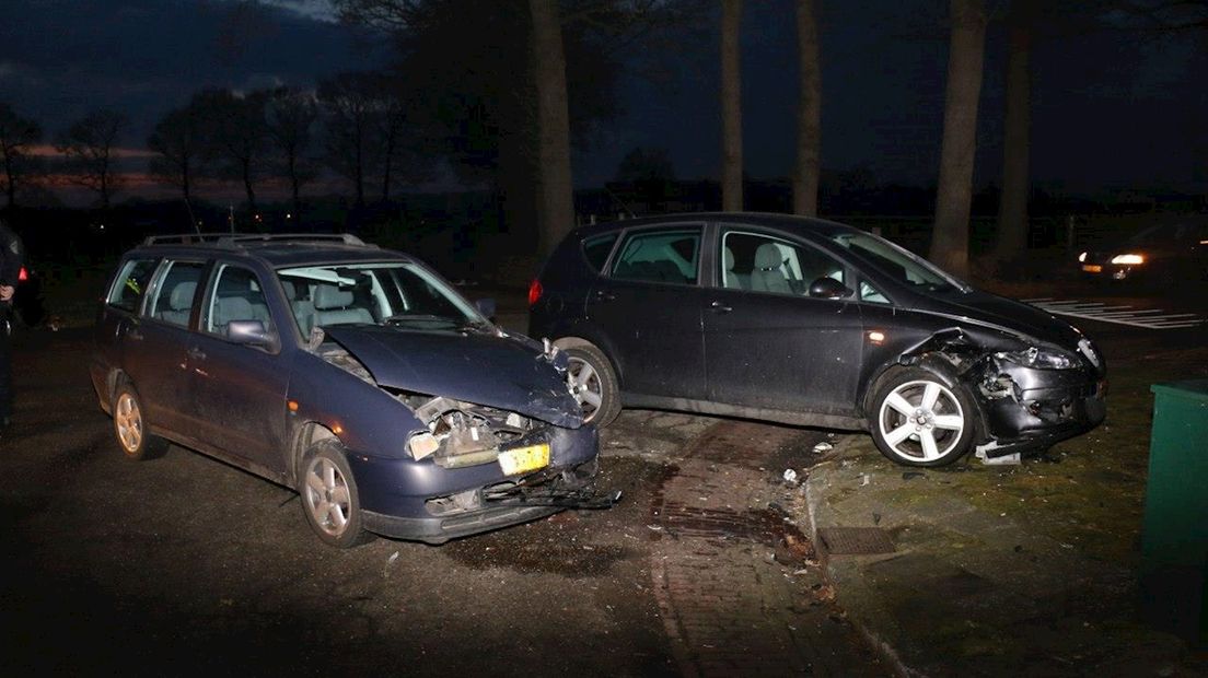 Gewonde bij ongeluk Lemelerveld