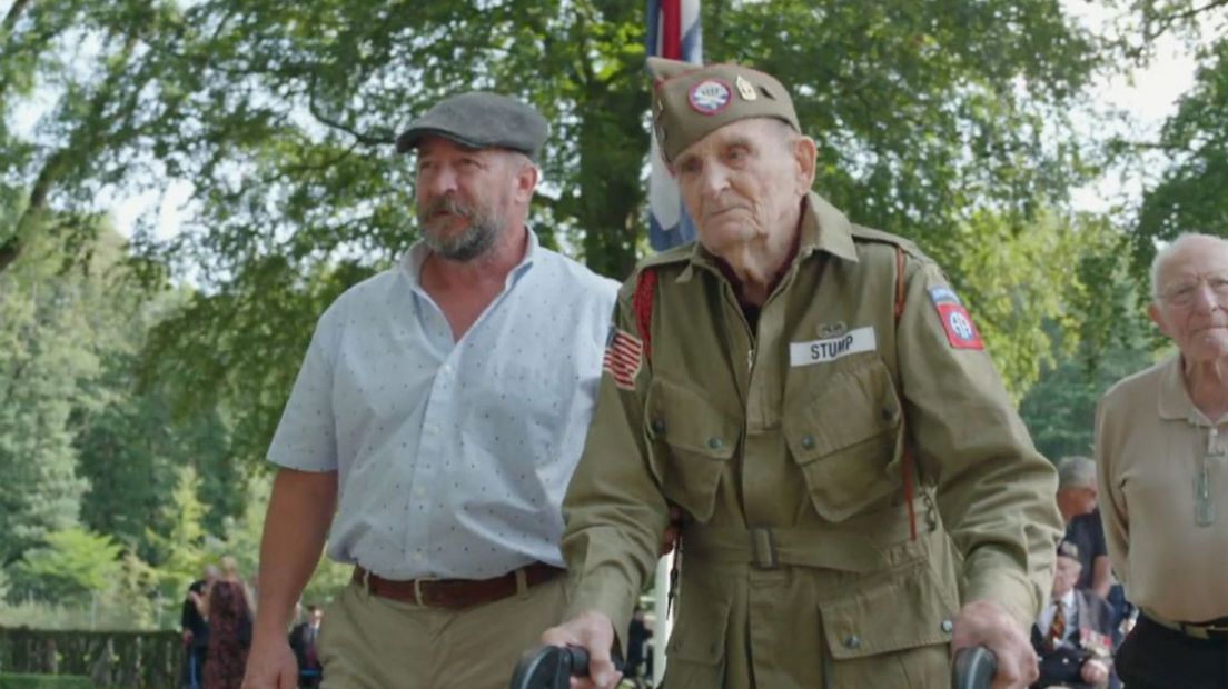 Veteraan Clifford Stumpt (98) is ook dit jaar weer in Nederland.
