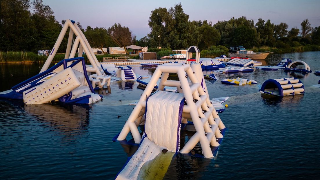 Het vernielde aquapark in recreatiegebied Vlietland