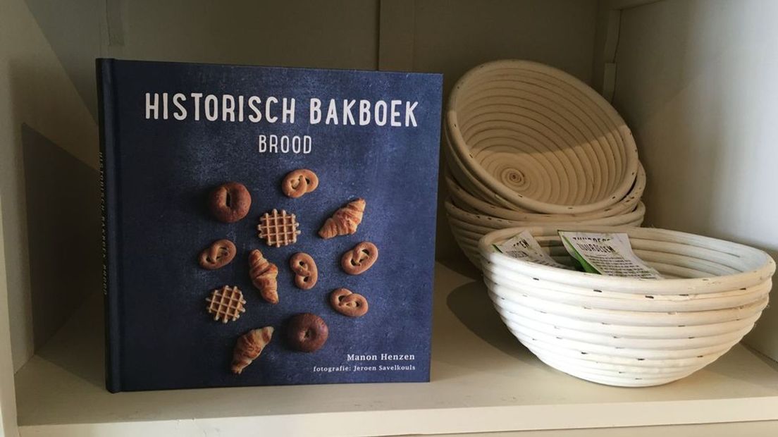 In het bakboek staan broodrecepten uit vierduizend jaar geschiedenis