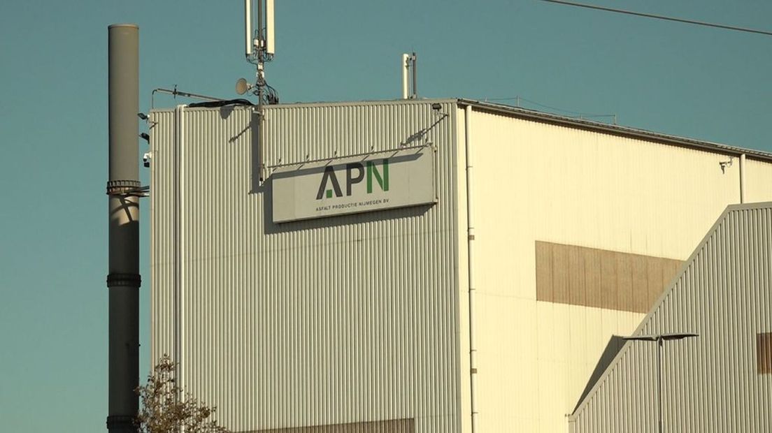 De omstreden asfaltcentrale APN in Nijmegen.