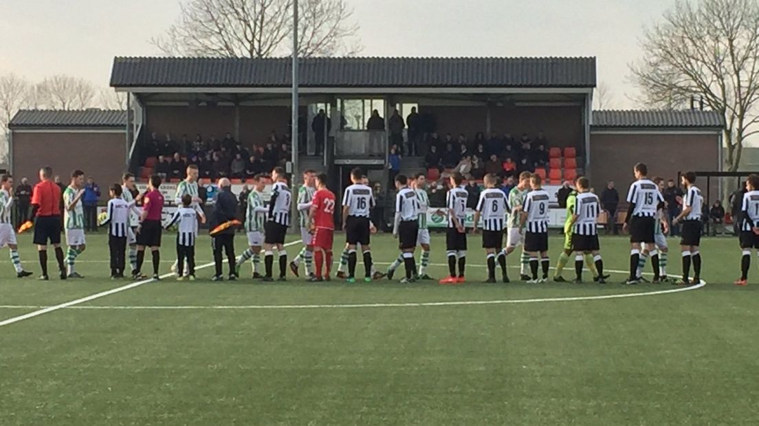 Kloetinge heeft in derby geen kind aan MZC'11 (video)