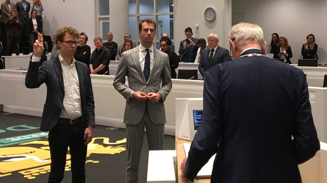 De nieuwe wethouders worden geïnstalleerd