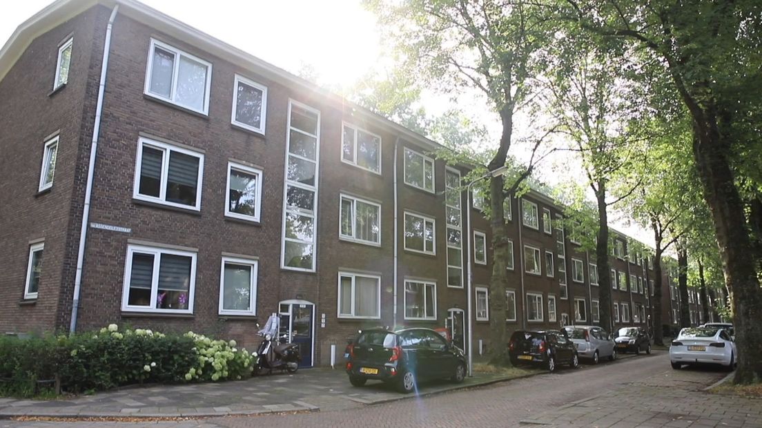 De Van Assendelftstraat waar de man werd achtergelaten