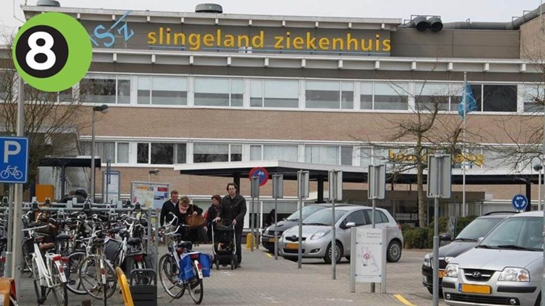 Er heerst een gebrek aan vertrouwen onder de medisch specialisten in de ziekenhuizen in Doetinchem en Winterswijk. Dat is reden voor kinderarts Saskia van Daalen in het SKB om per direct uit het bestuur van het Medisch Specialistisch Coöperatief (MSC) Achterhoek te stappen.