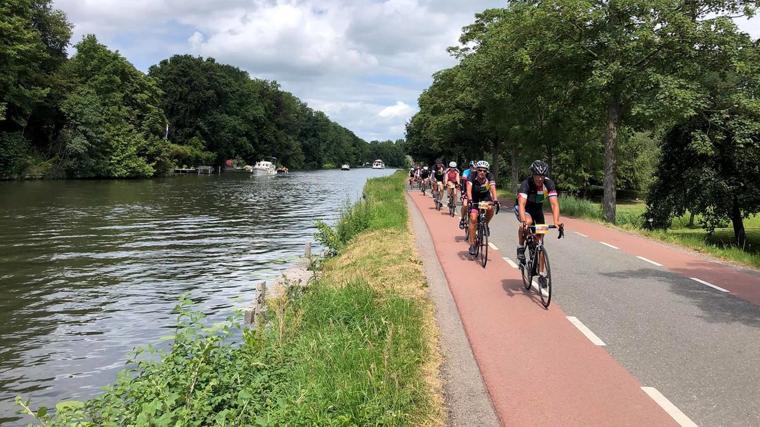In totaal deden er ruim 2300 wielrenners mee aan de Tour d'Utrecht