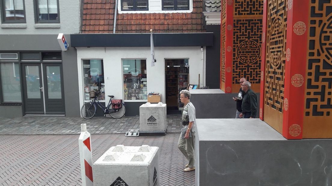 Goese winkeliers balen: 'Leuk, zo'n zuil voor je winkel!'