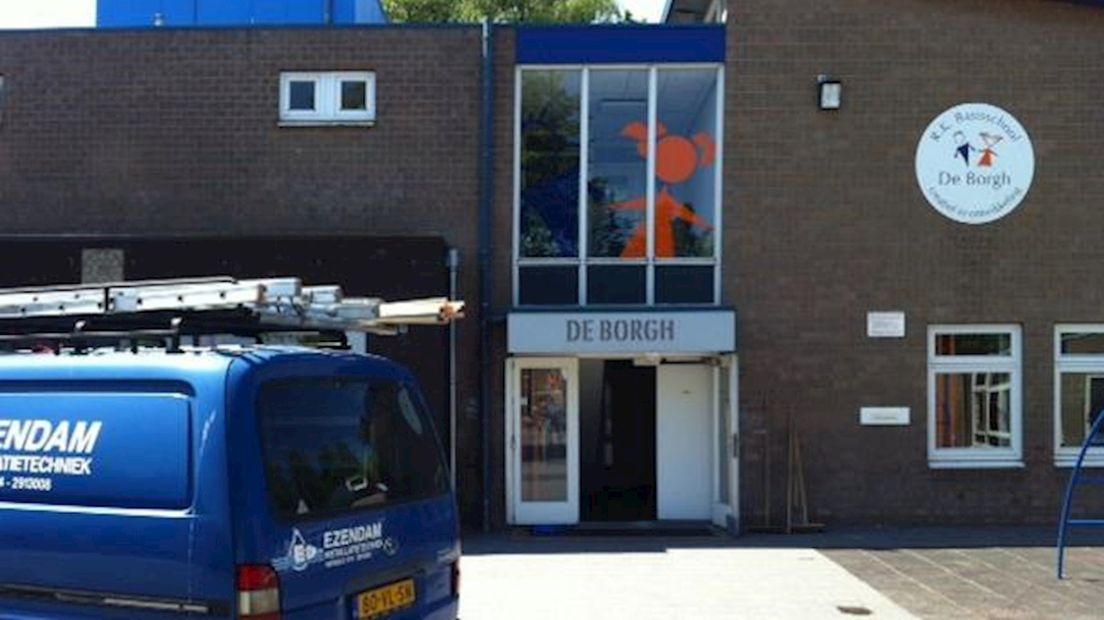 Basisschool in Hengelo ontruimd na brand