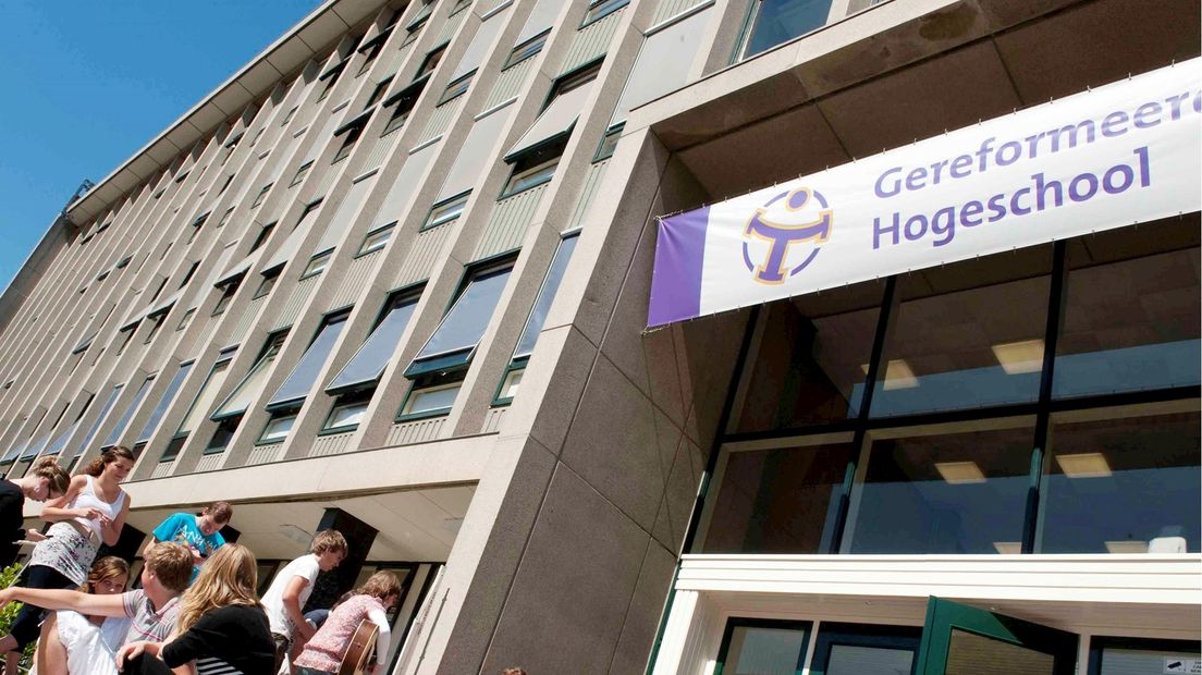 Studenten Gereformeerde Hogeschool 3x4