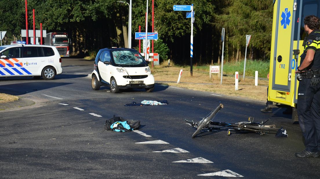 De fietser raakte ernstig gewond (Rechten: Persbureau Meter)