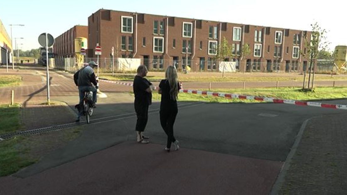 Vrienden en kennissen van de omgekomen man uit Arnhem betuigen op Facebook medeleven met zijn dood. De 26-jarige Tyson werd dinsdagmorgen vroeg doodgeschoten in de wijk Schuytgraaf.