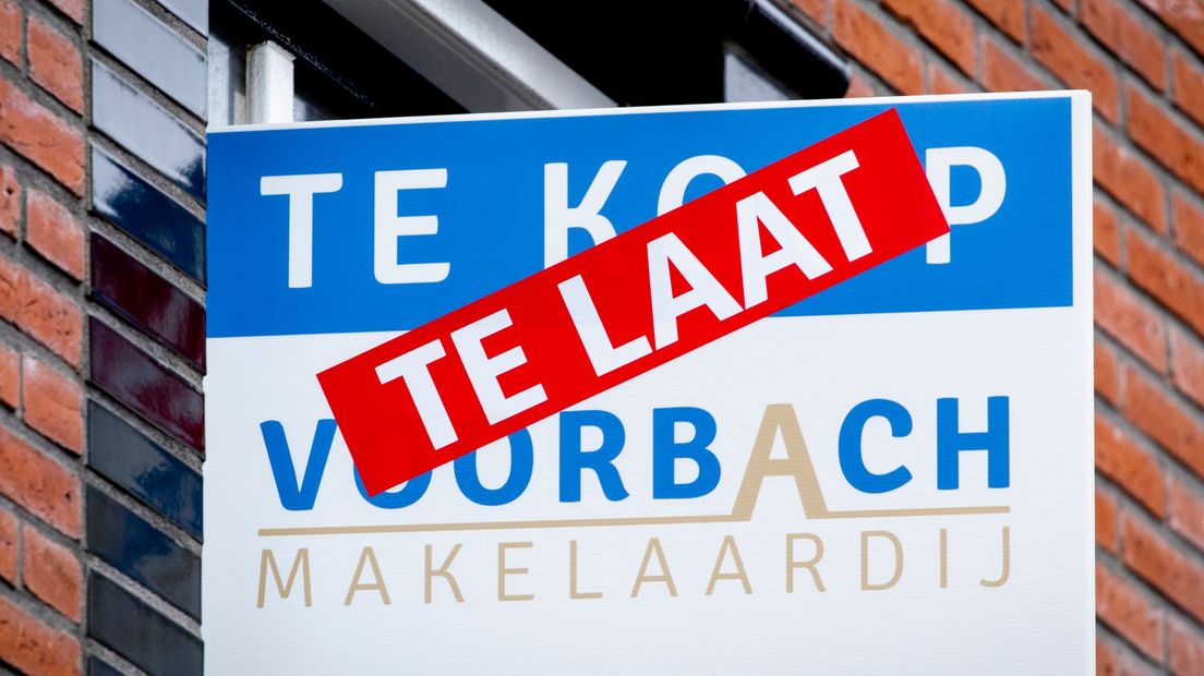 Een ludiek 'verkocht'-bord