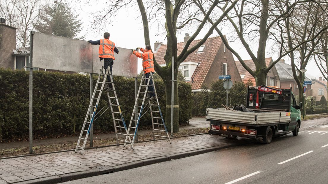 Nieuwe billboards worden maandag opgehangen in Baarn.