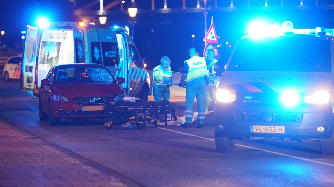 Voetganger zwaargewond in Deventer