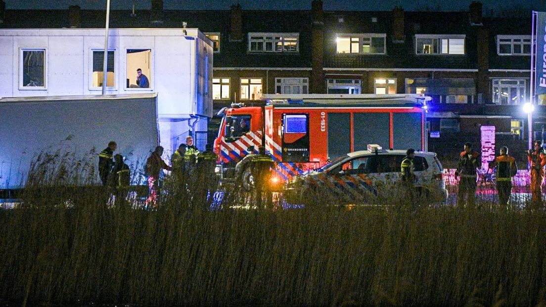 Brandweer en politie zijn aanwezig